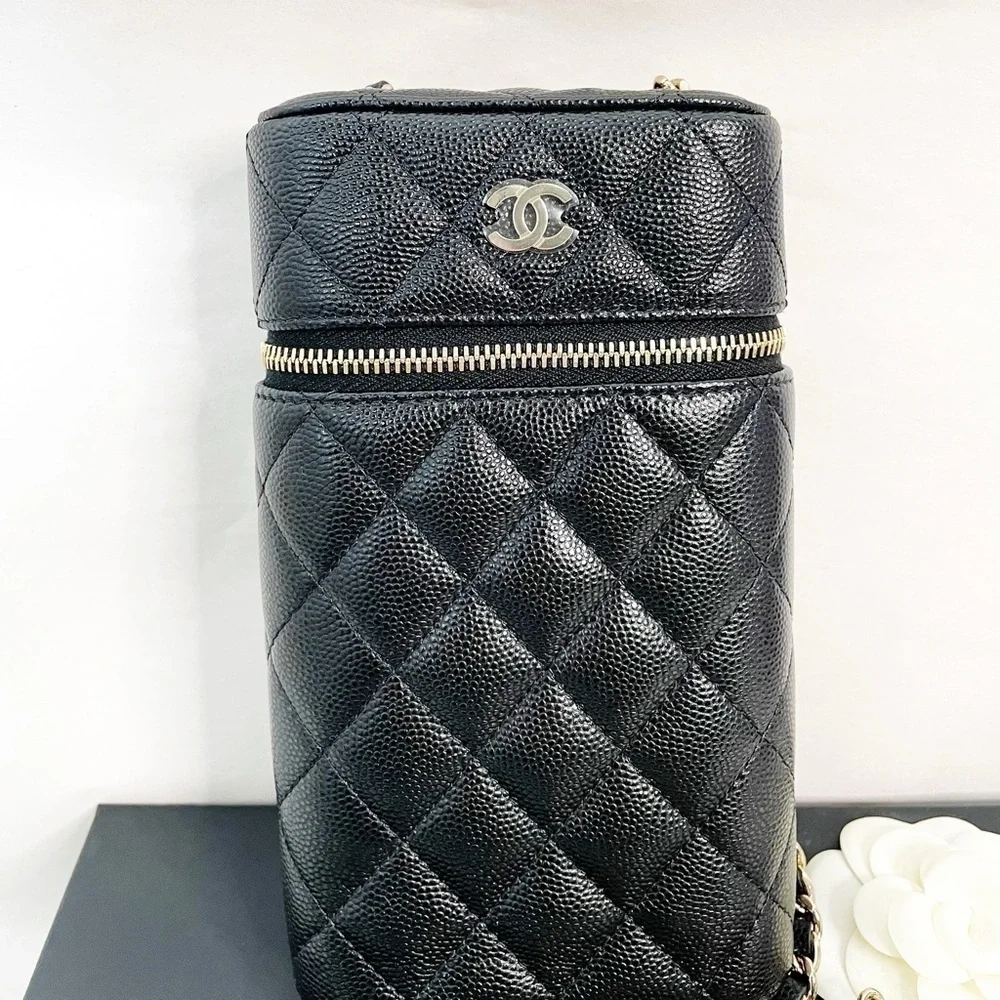 Chanel Phone Holder With Crossbody Chain Bag
